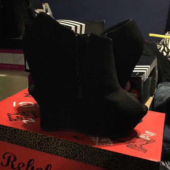 COPY - Dots peep toe wedge booties size 8 worn once - Picture 1 of 8